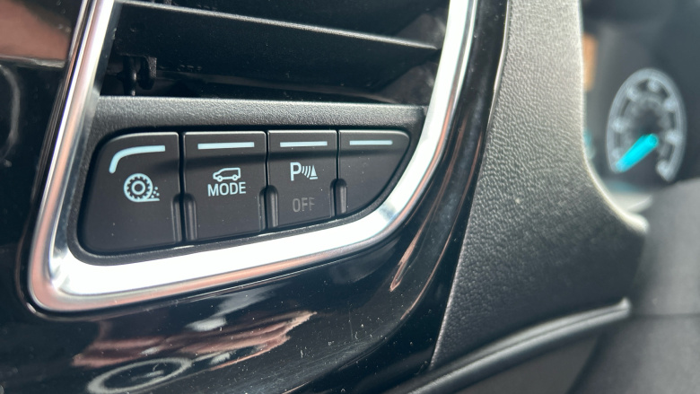 Ford Transit Custom 300 L2 Diesel Fwd 2.0 EcoBlue 130ps Low Roof Limited Van